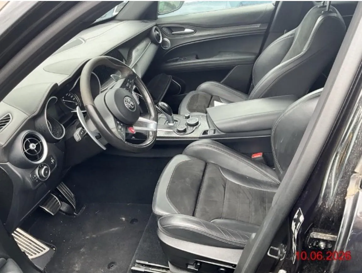 Alfa Romeo Stelvio 2.9 V6 Biturbo Q4 Quadrifoglio 2.9, 510 PS — zdjęcie 8