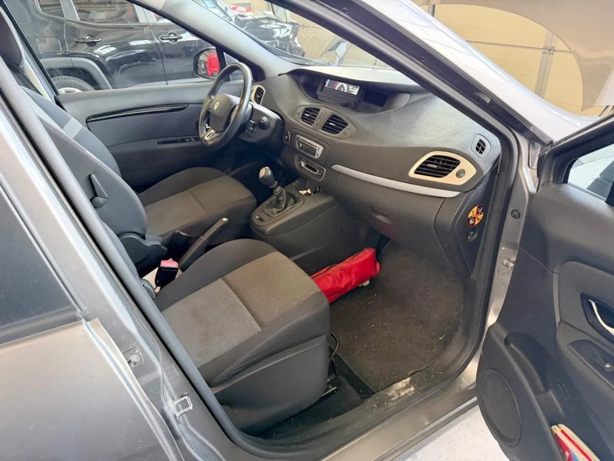 RENAULT Scenic 1.2, 132 PS — zdjęcie 8