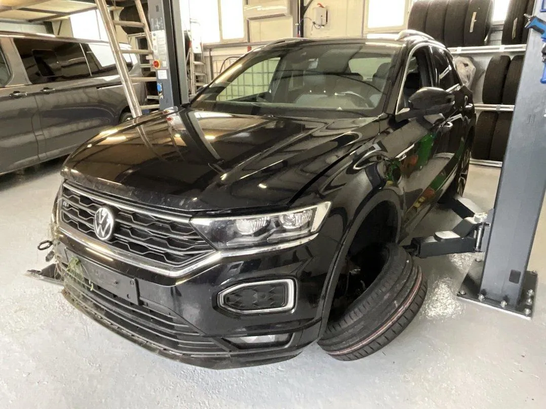 VW T-Roc 1.5 TSI Sport DSG, 150 PS — zdjęcie 1