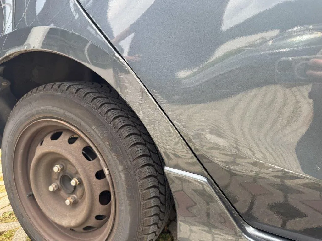 Mazda 2 1.5 MZR Sport, 102 PS — zdjęcie 15