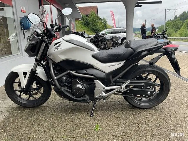 Honda NC 700 S 0.7, 48 PS — zdjęcie 8