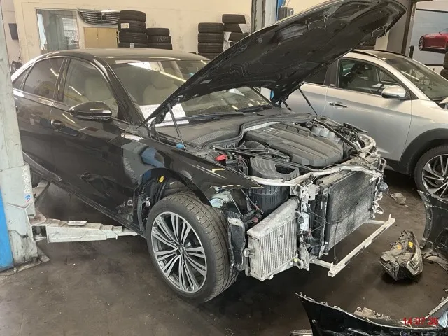 Audi A8 50 TDI quattro tiptronic, 286 PS — zdjęcie 7