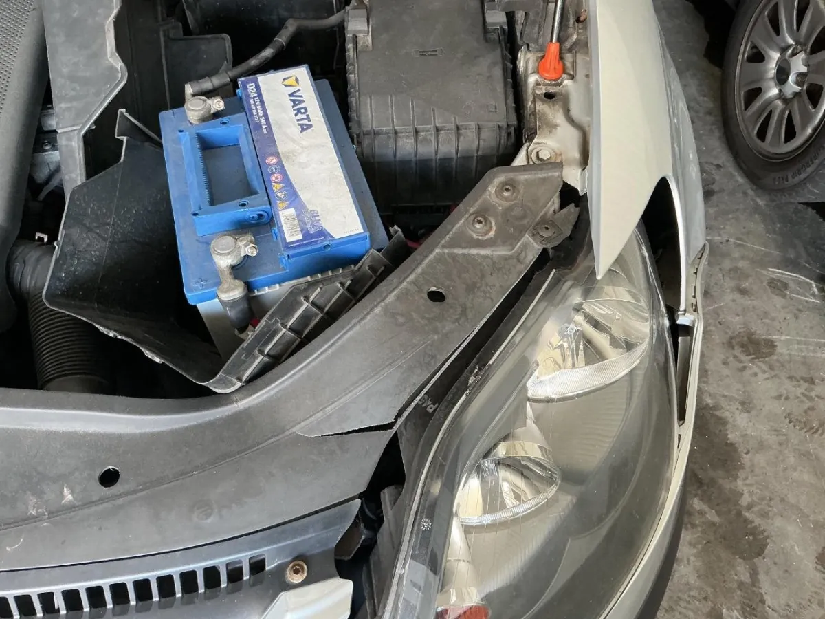 VW Golf Plus 1.6 FSI Comfortline, 115 PS — zdjęcie 13