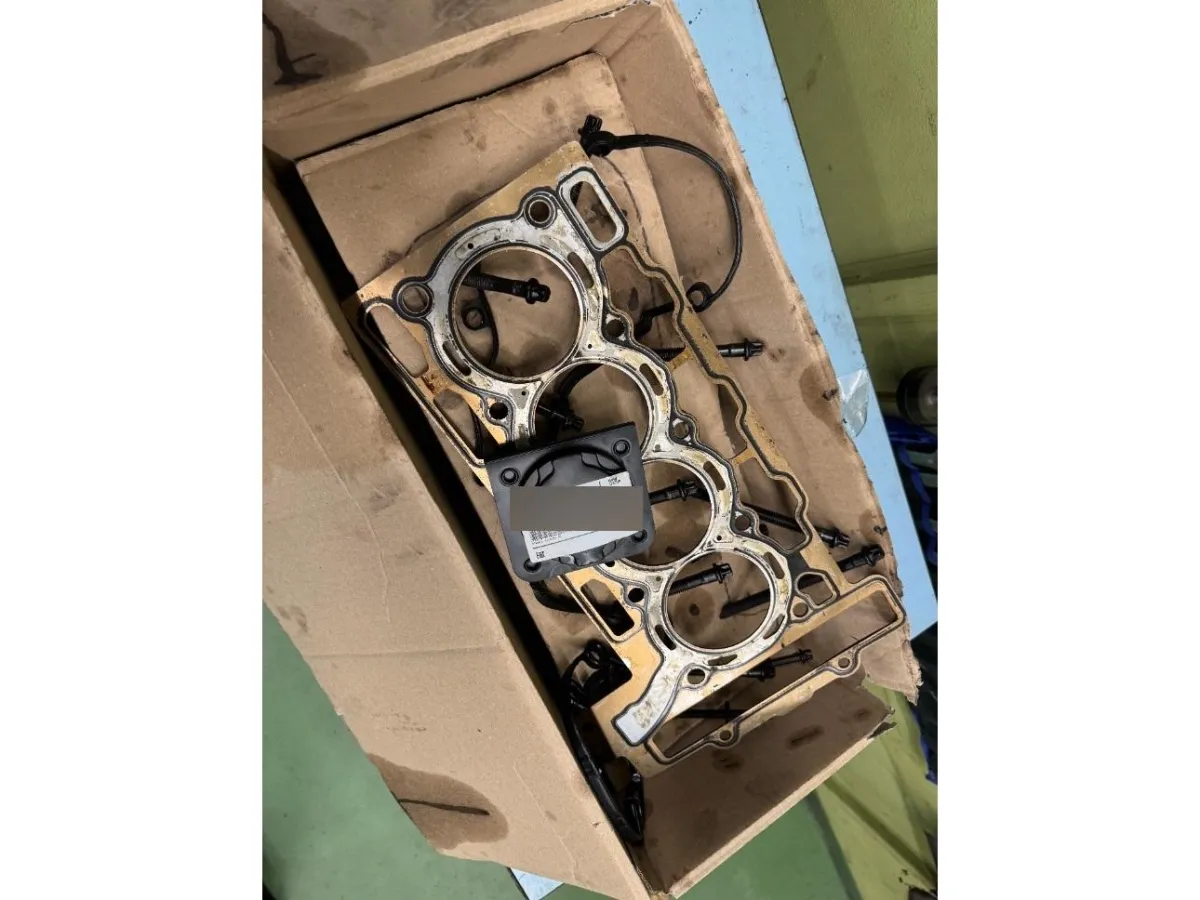 Mini Mini JCW Countryman ALL4, 218 PS — zdjęcie 13
