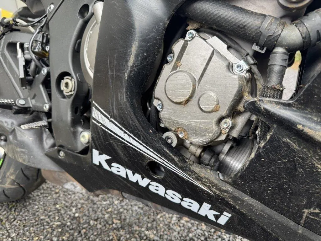 Kawasaki Ninja ZX-10R ABS, 200 PS — zdjęcie 12