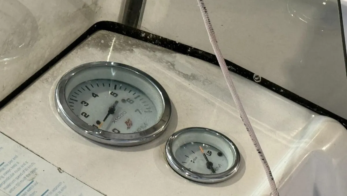 CONERO PERLA Motoscafo in vetroresina imbarcazione sportiva , 40 PS — zdjęcie 9