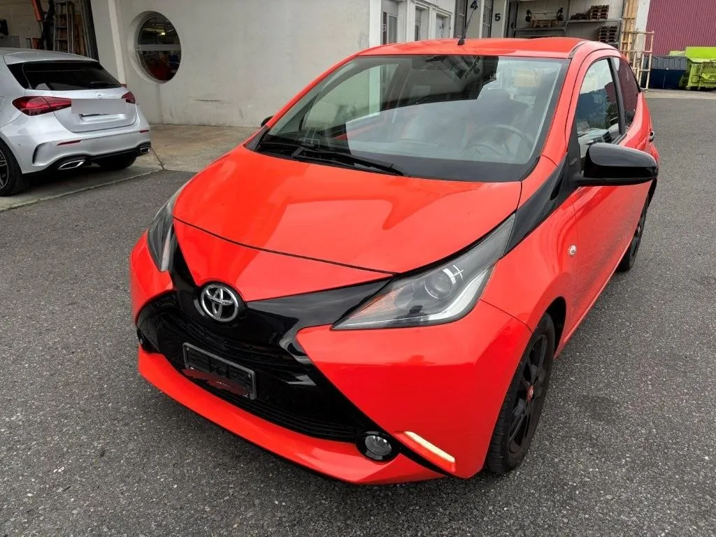 TOYOTA AYGO 1.2 , 82 PS