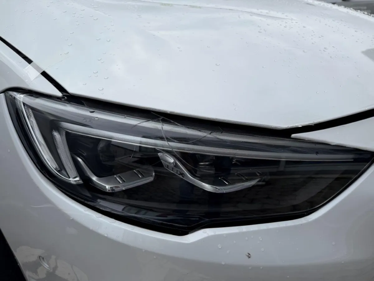 Opel Insignia Sports Tourer 2.0 T GSi AWD, 260 PS — zdjęcie 12