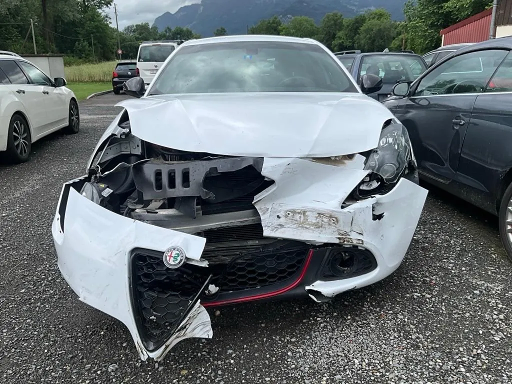 Alfa Romeo Giulietta 1.4 TB Sport 1.4, 120 PS — zdjęcie 11
