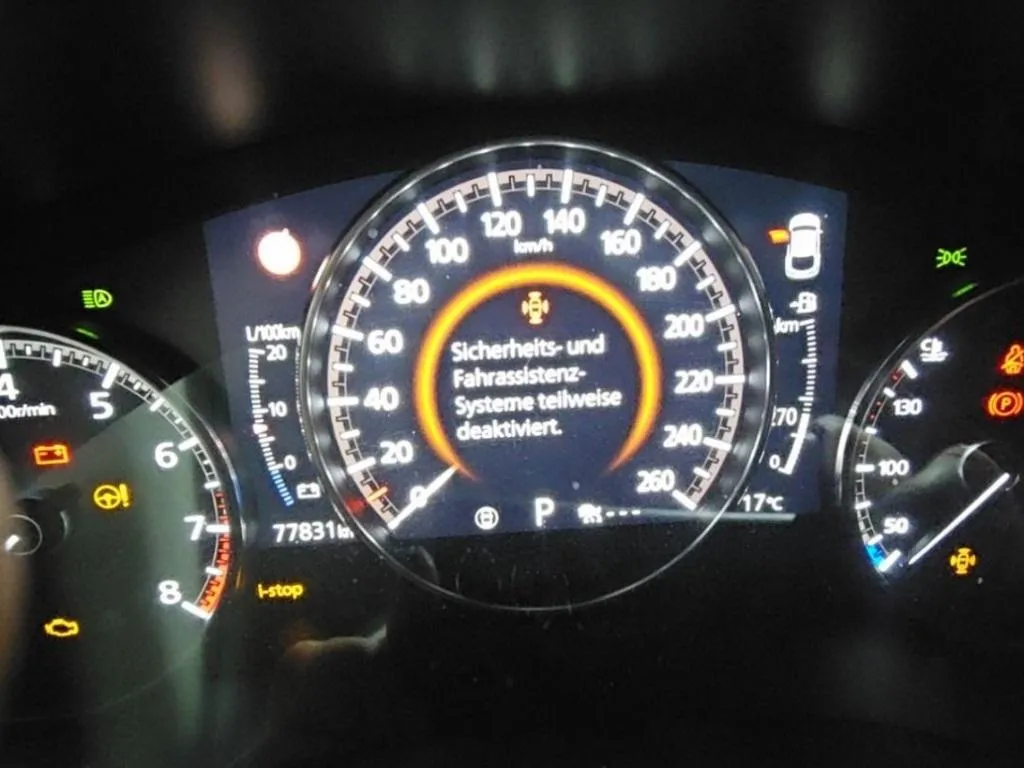 Mazda CX-30 G122 AT, 122 PS — zdjęcie 10