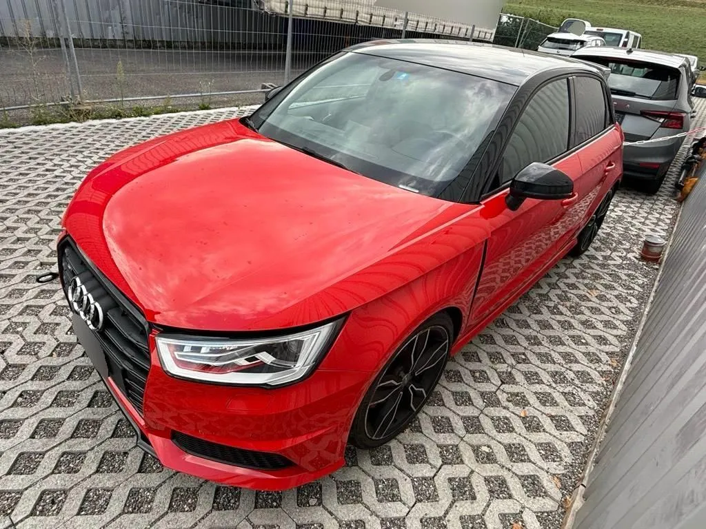 AUDI A1 S1 2.0 TFSI quattro, 230 PS — zdjęcie 5