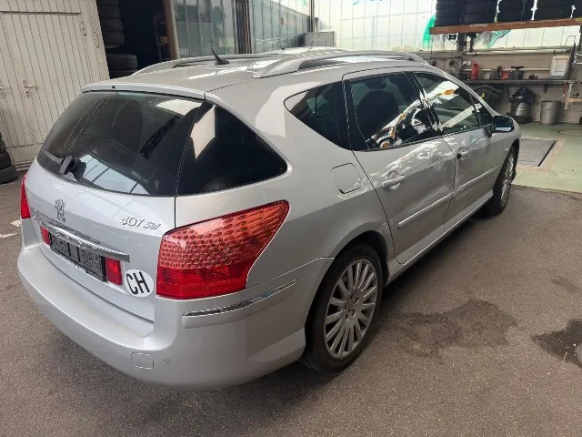 Peugeot 407 SW 2.7 HDi Automatic 2.7, 204 PS — zdjęcie 2