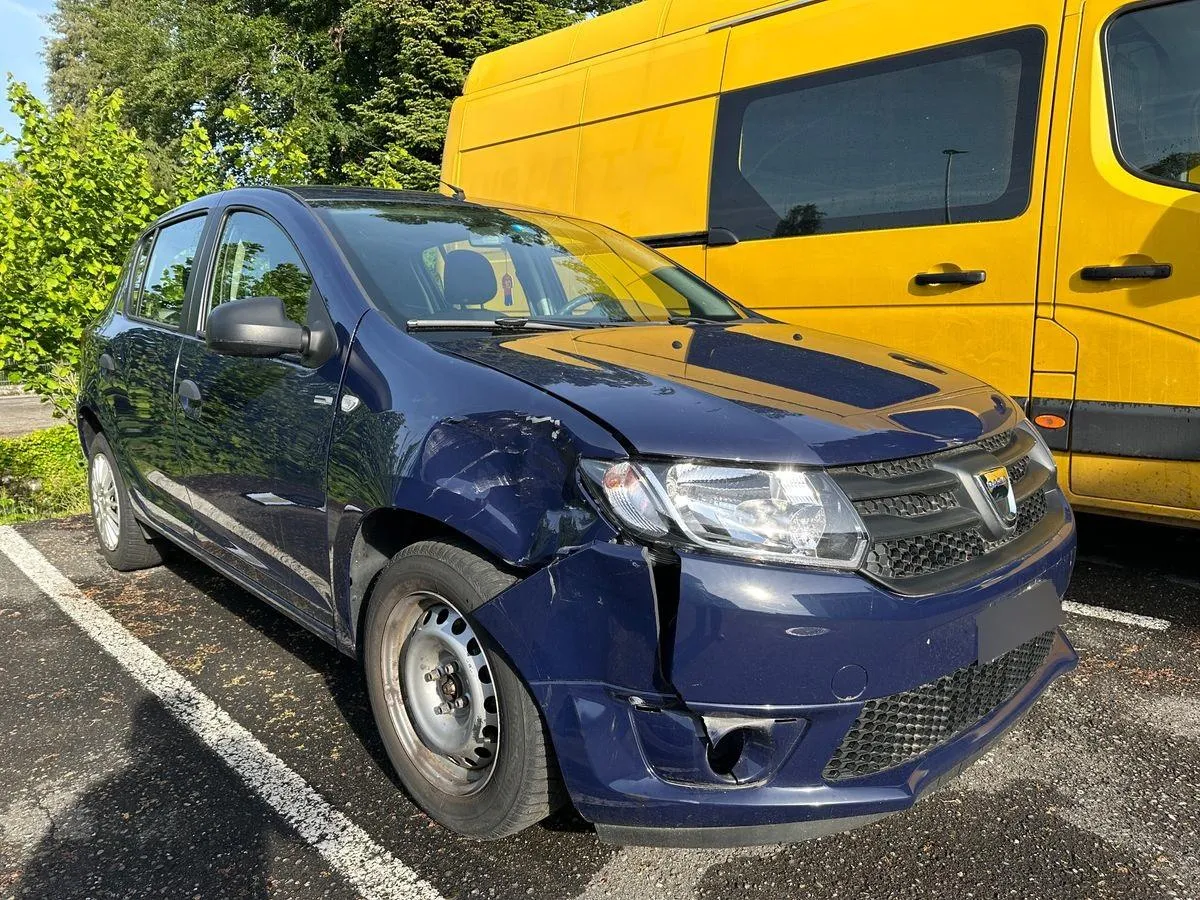 Dacia Sandero Essentiel, 73 PS — zdjęcie 3