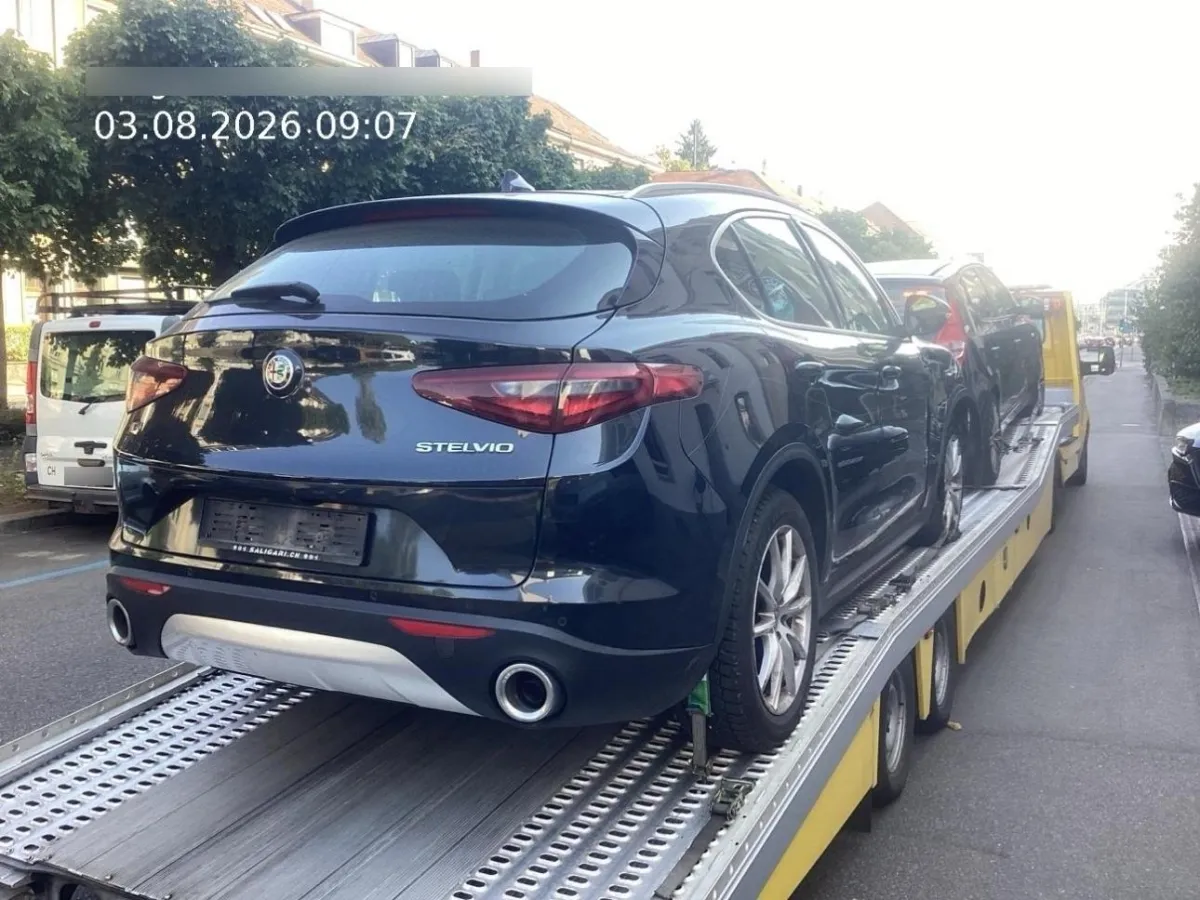 Alfa Romeo Stelvio Super , 210 PS — zdjęcie 2