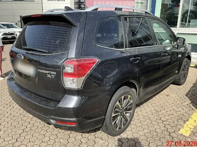 Subaru Forester Station 2.0 XT Sport, 240 PS — zdjęcie 3