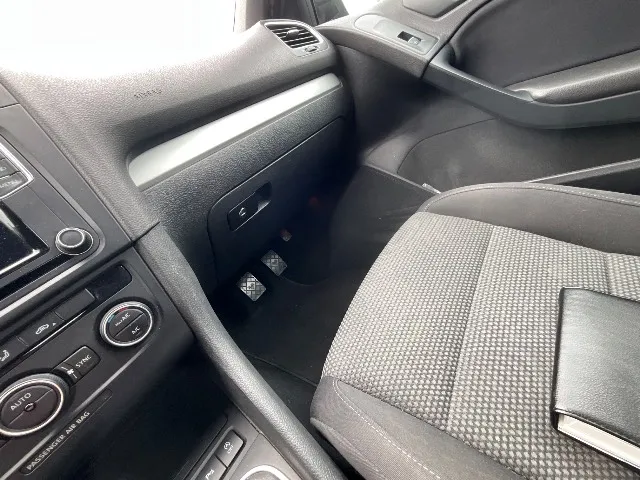 VW Golf VI Cabriolet 1.4 TSI BMT, 125 PS — zdjęcie 9