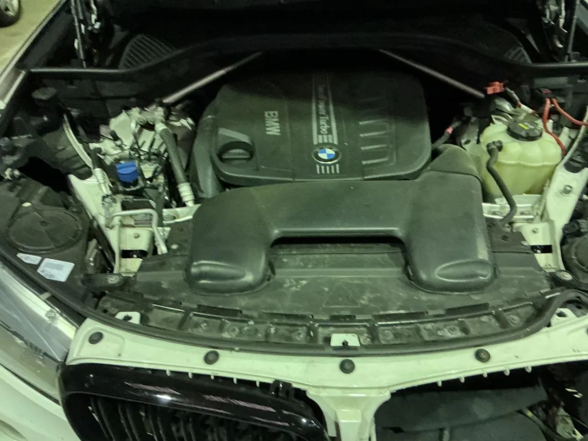 BMW X5 xDrive 30d 3.0, 257 PS — zdjęcie 11