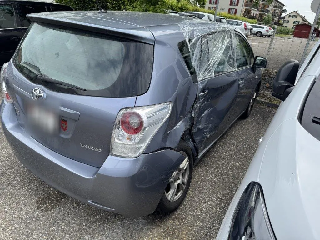 Toyota Verso 1.8 VVT-i Sol MiD 7P 1.8, 147 PS — zdjęcie 1