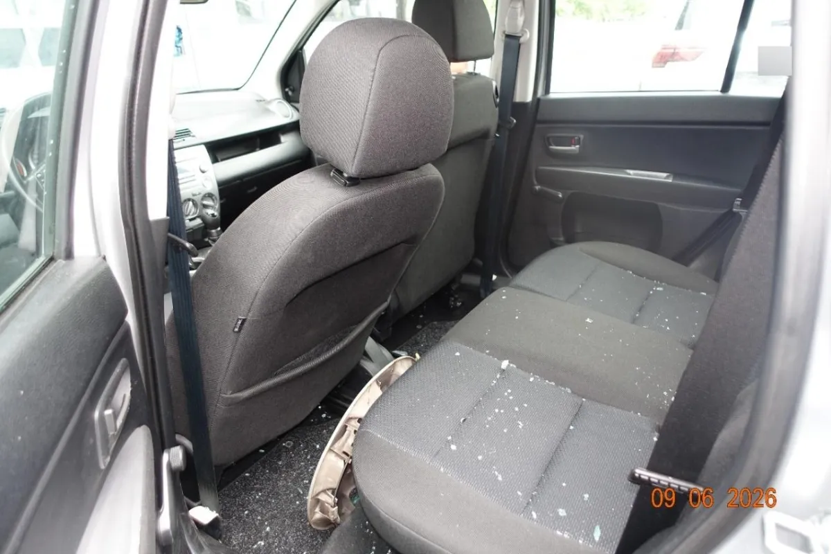 Mazda 2 Confort 1.2, 68 PS — zdjęcie 8
