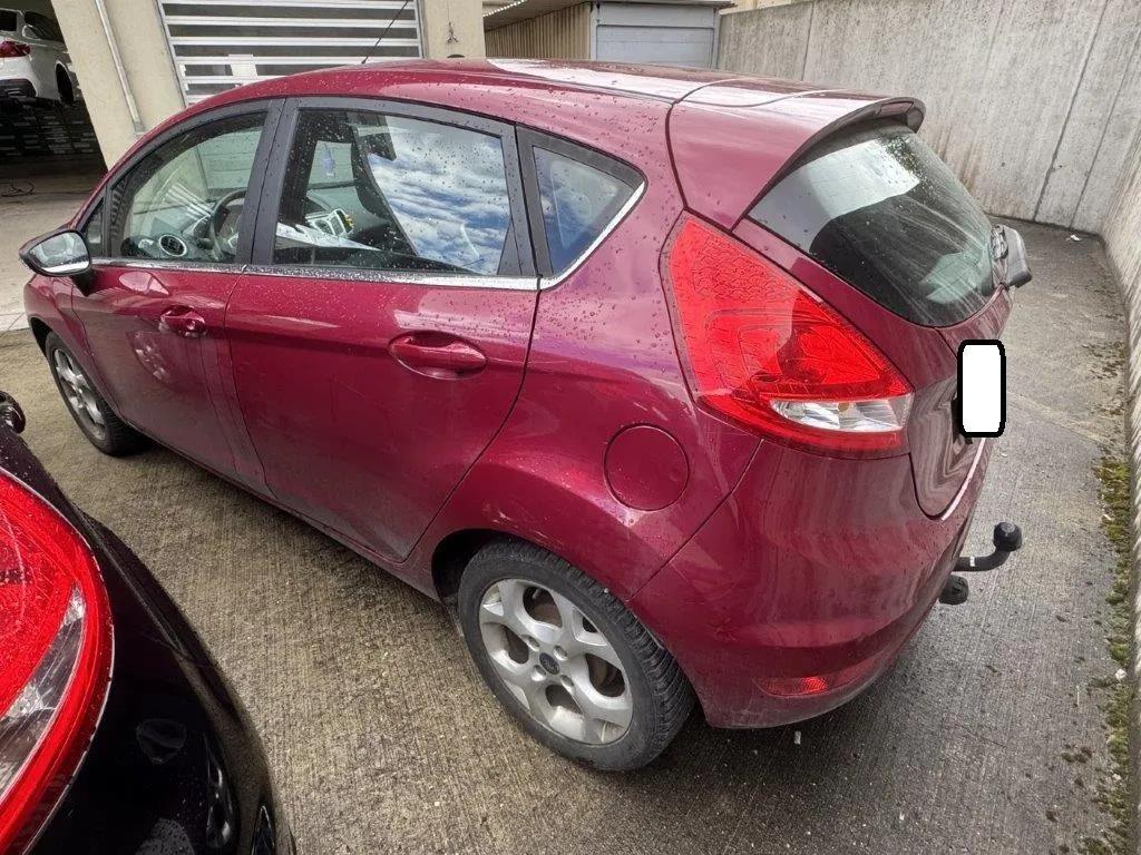 Ford Fiesta 1.4 16V Titanium, 97 PS — zdjęcie 3