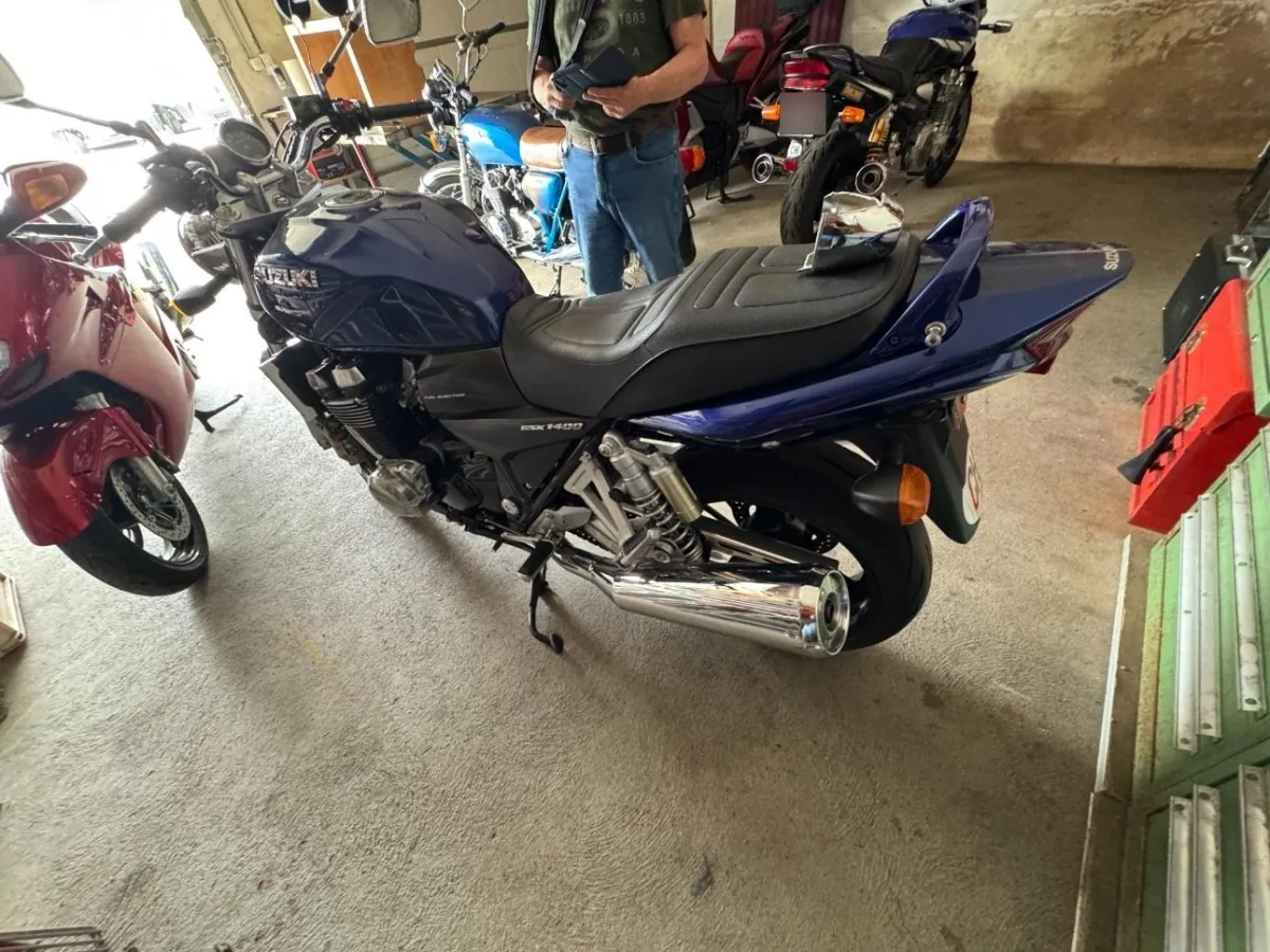 Suzuki GSX 1400, 106 PS — zdjęcie 7