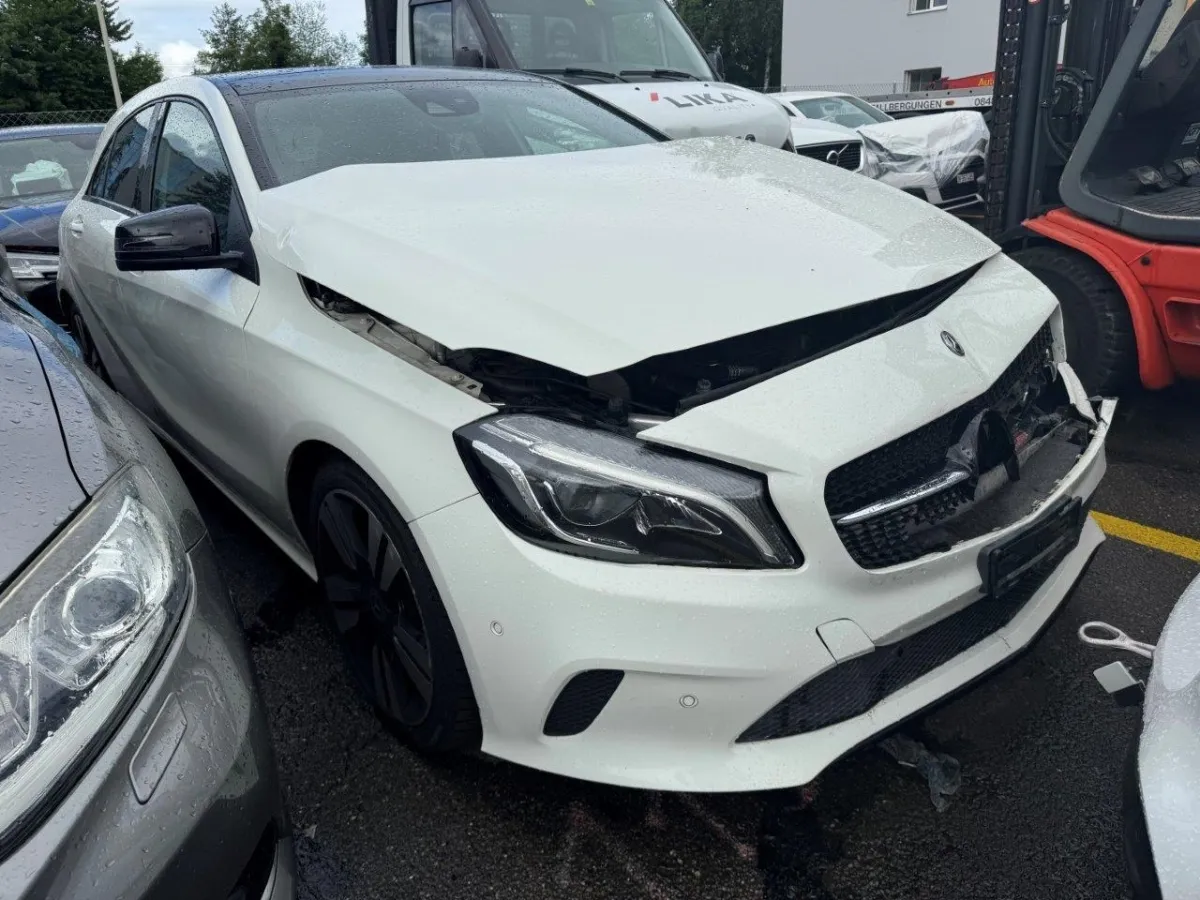 Mercedes-Benz A 200 d Urban, 136 PS — zdjęcie 2