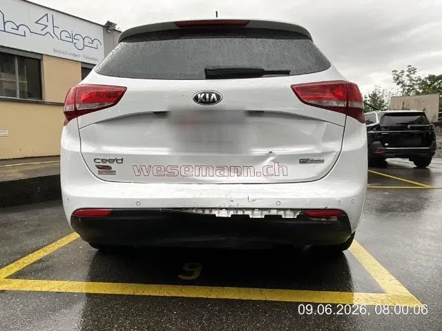 Kia Cee'd SW 1.6D DCT, 136 PS — zdjęcie 9
