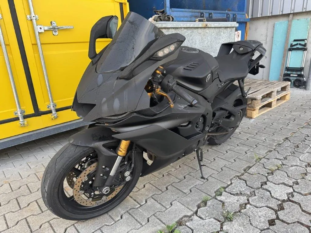 Yamaha YZF-R6 ABS (35kW), 45 PS