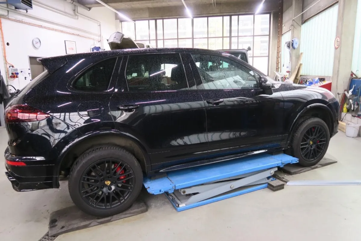 PORSCHE Cayenne GTS, 440 PS — zdjęcie 8