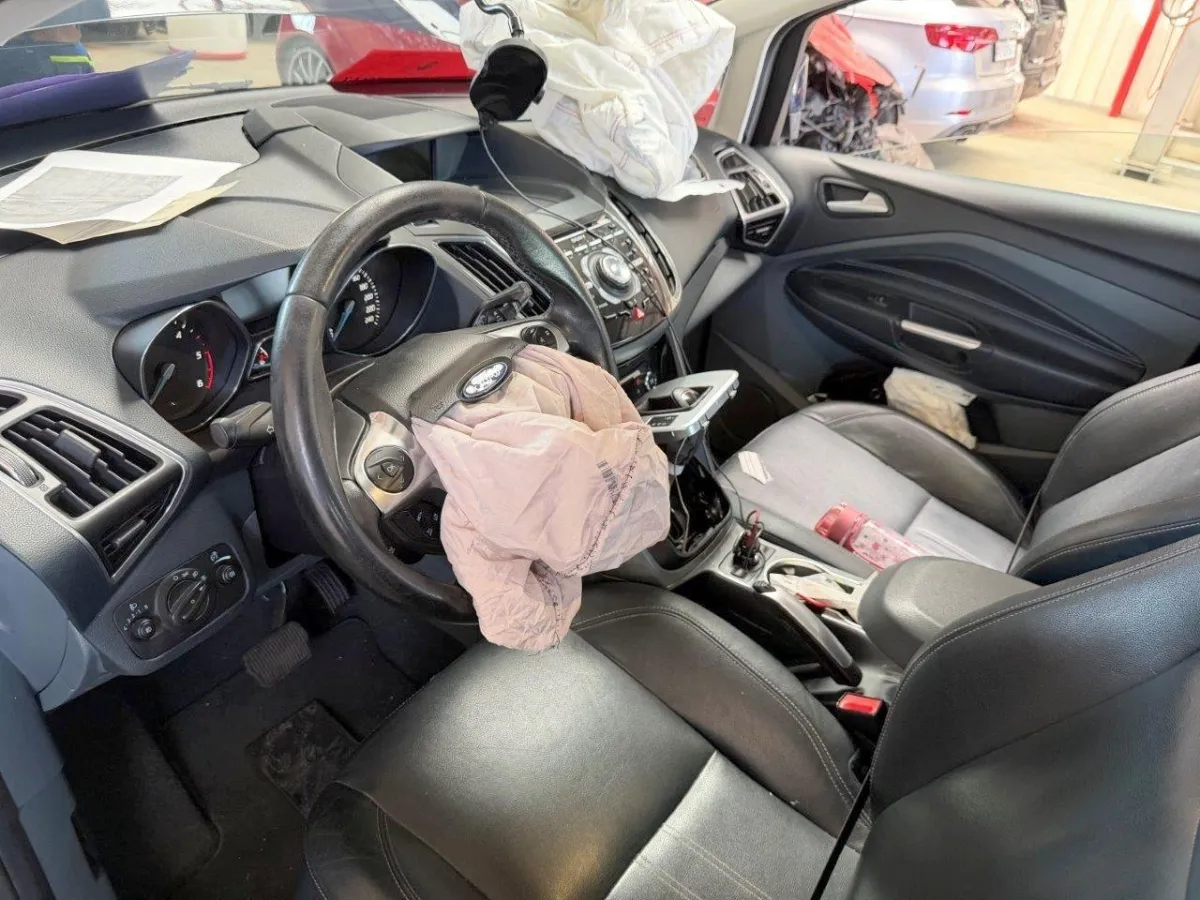 Ford Grand C-Max 2.0 TDCi Carving 2.0, 140 PS — zdjęcie 8