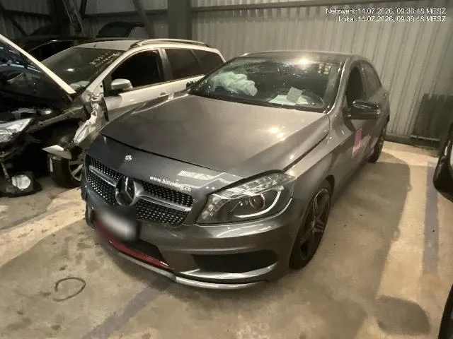 Mercedes-Benz A-Klasse W176 A 250 Sport, 211 PS — zdjęcie 2