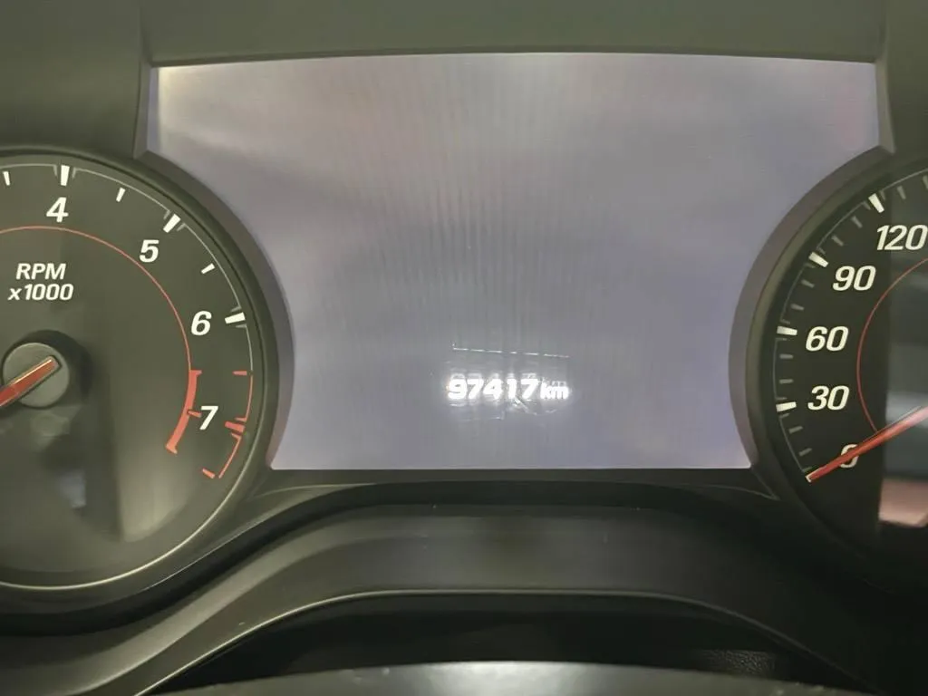 Chevrolet Camaro 6.2 V8, 453 PS — zdjęcie 6