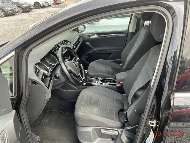 VW Touran 1.4 TSI , 150 PS — zdjęcie 12