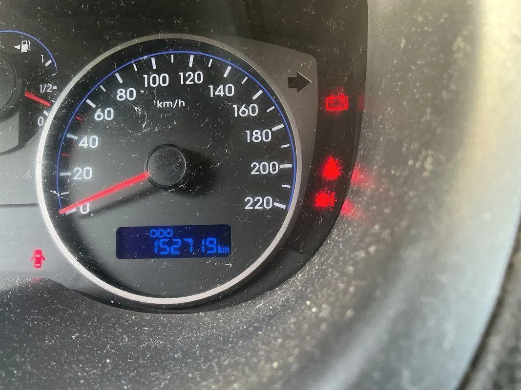 Hyundai i20 , 86 PS — zdjęcie 9