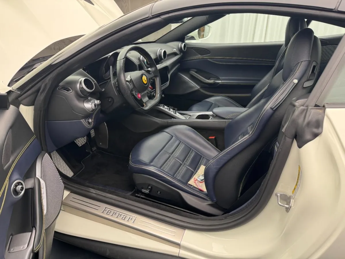 Ferrari Portofino 3.9 V8 T, 600 PS — zdjęcie 7