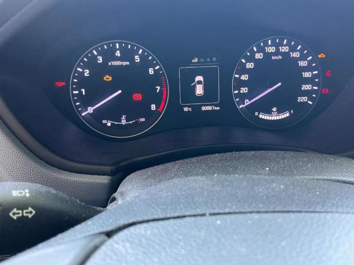 HYUNDAI i20 1.4, 99 PS — zdjęcie 7