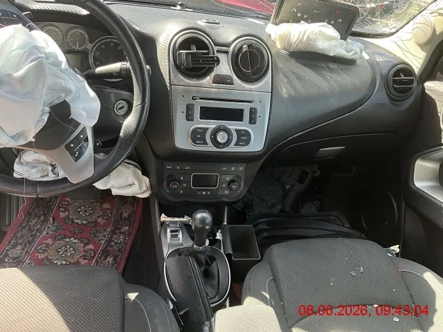 Alfa Romeo Mito 1.4 TB Distinctive, 135 PS — zdjęcie 11