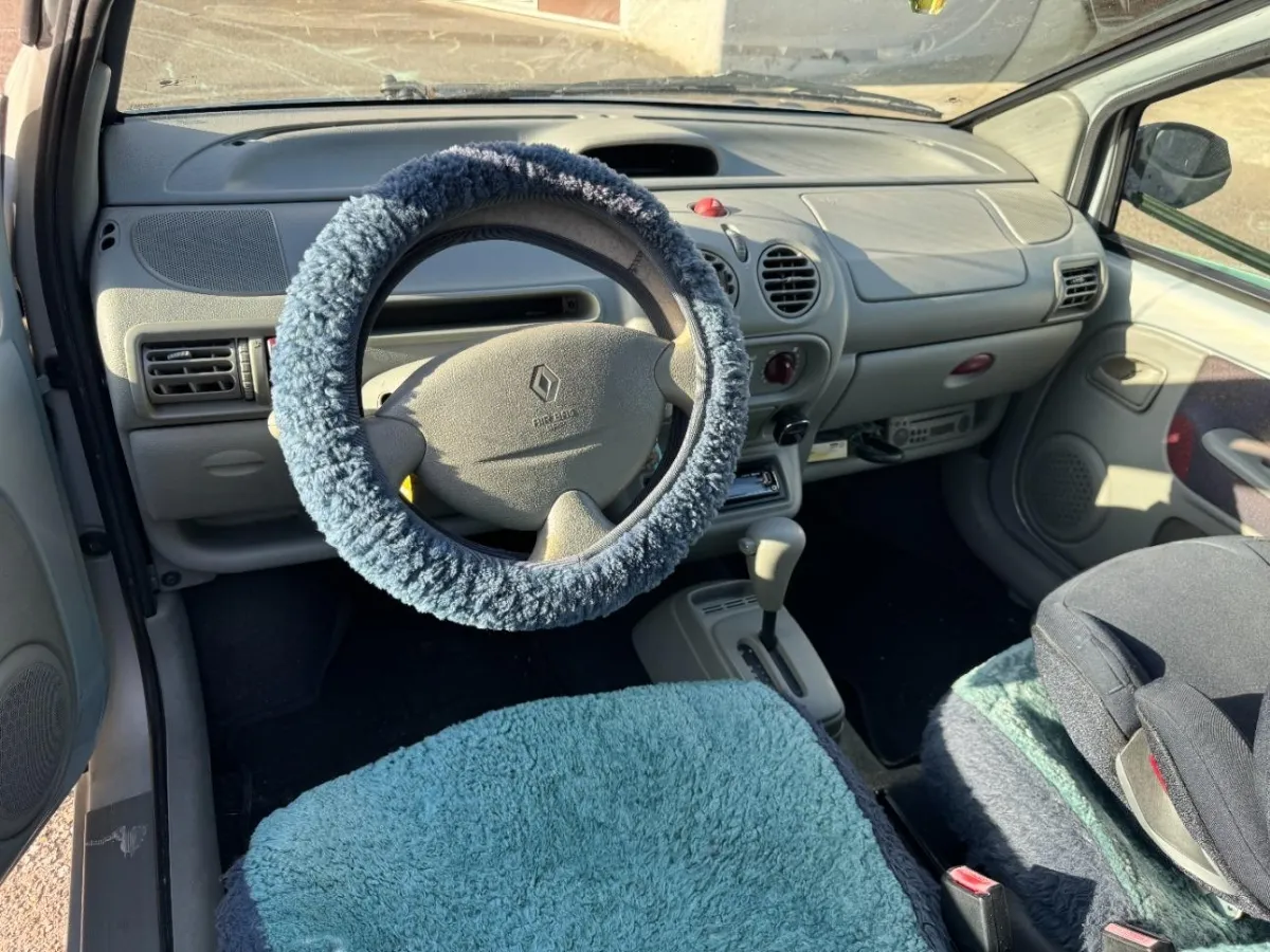 Renault Twingo, 59 PS — zdjęcie 8