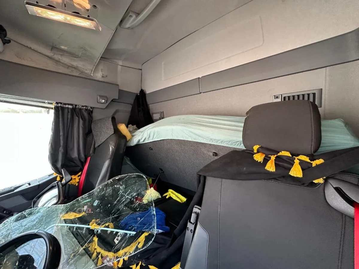 Renault C520 4x2 C520 4x2 12.8, 530 PS — zdjęcie 8