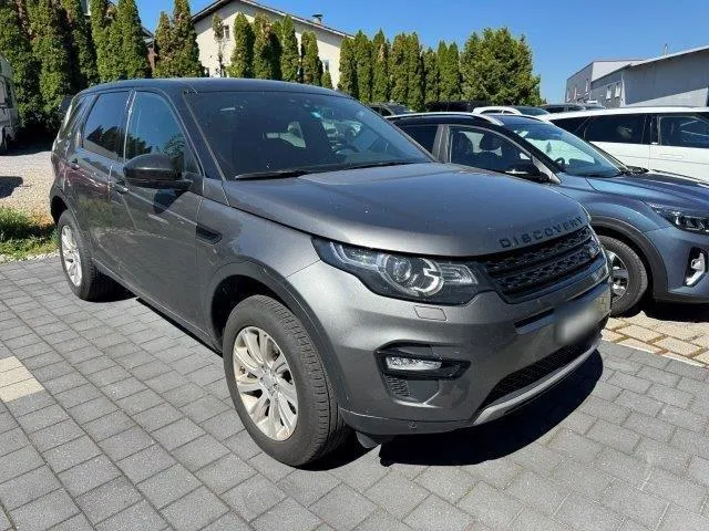 Land Rover Discovery Sport 2.0 TD4 180 SE, 180 PS — zdjęcie 2