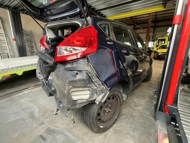 Ford Fiesta 1.4 16V Trend 1.4, 97 PS — zdjęcie 3