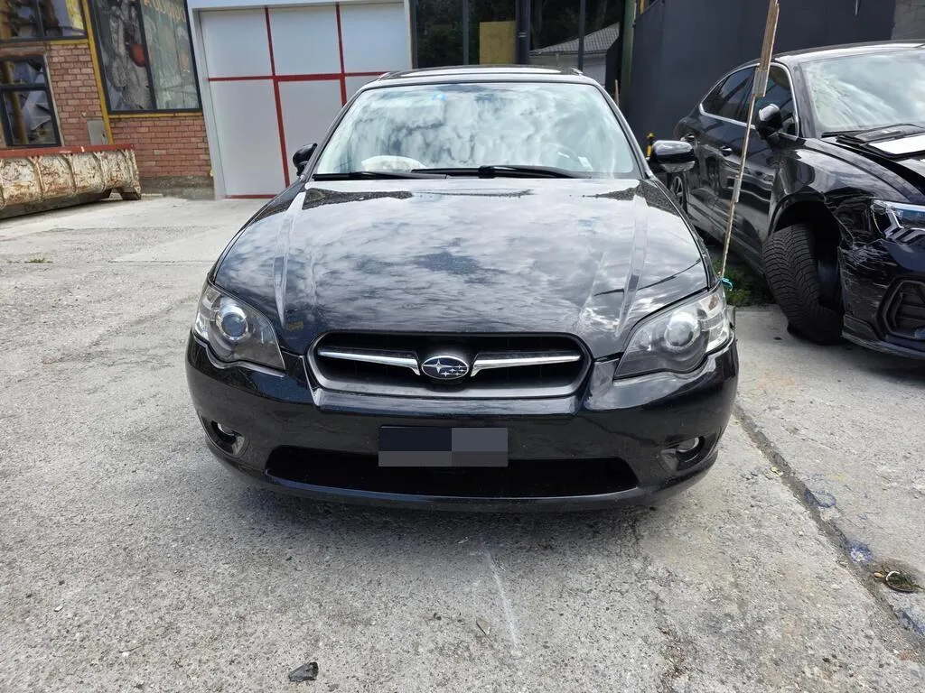 Subaru Legacy Station 2.0 R Swiss, 165 PS — zdjęcie 14
