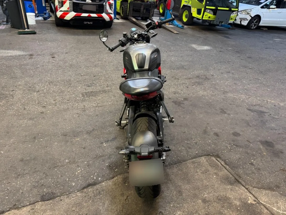 Triumph Trident 660, 80 PS — zdjęcie 2