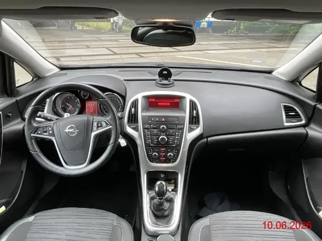 Opel Astra J 1.6 CDTI eF Active Ed. S/S 1.6, 136 PS — zdjęcie 7