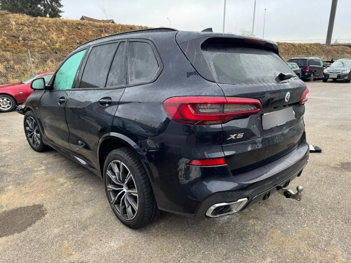 BMW X5 xDrive 48V 40d M Sport, 340 PS — zdjęcie 1