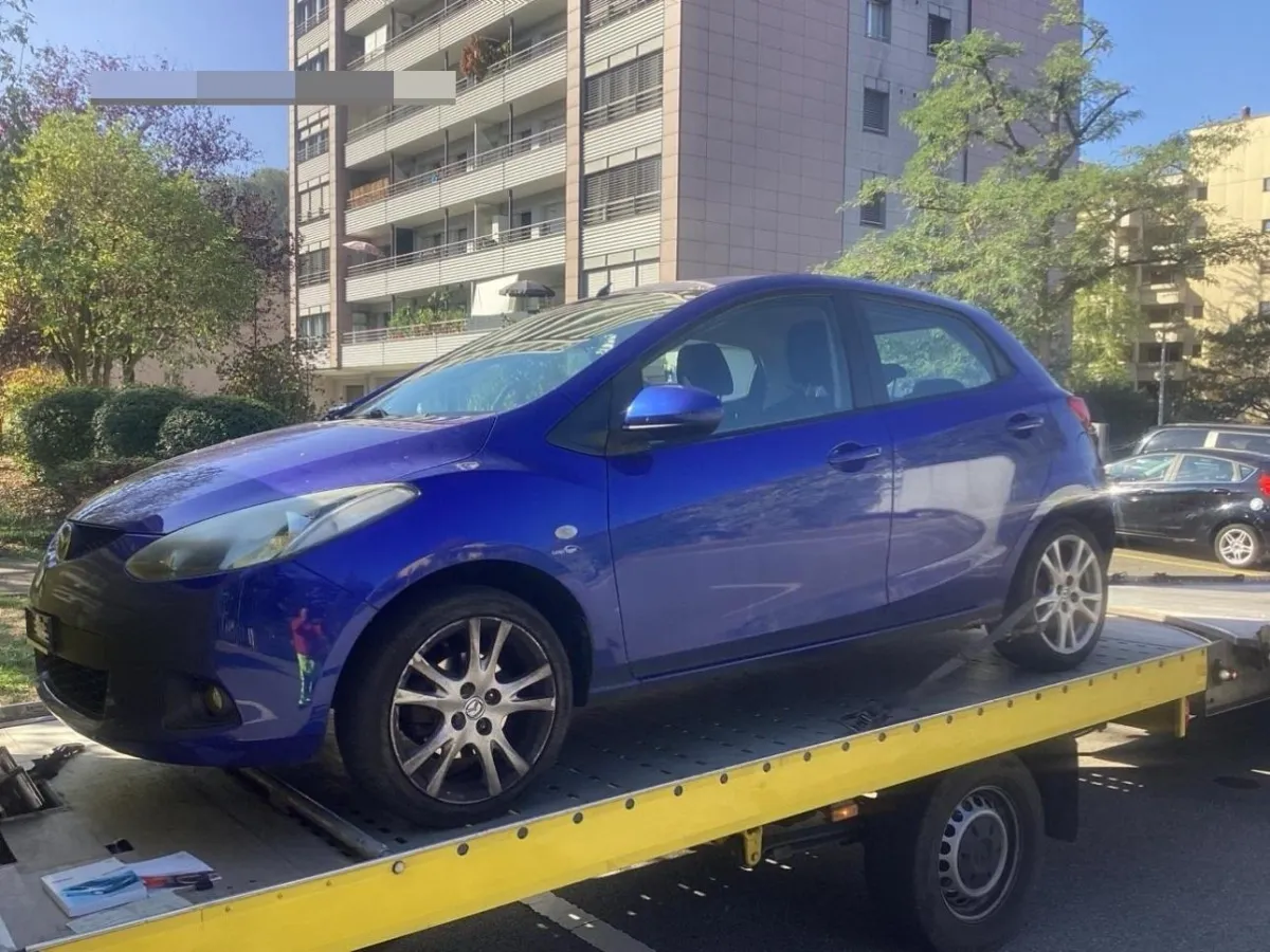 Mazda 2 1.3 86 MZR Exclusive, 86 PS — zdjęcie 5