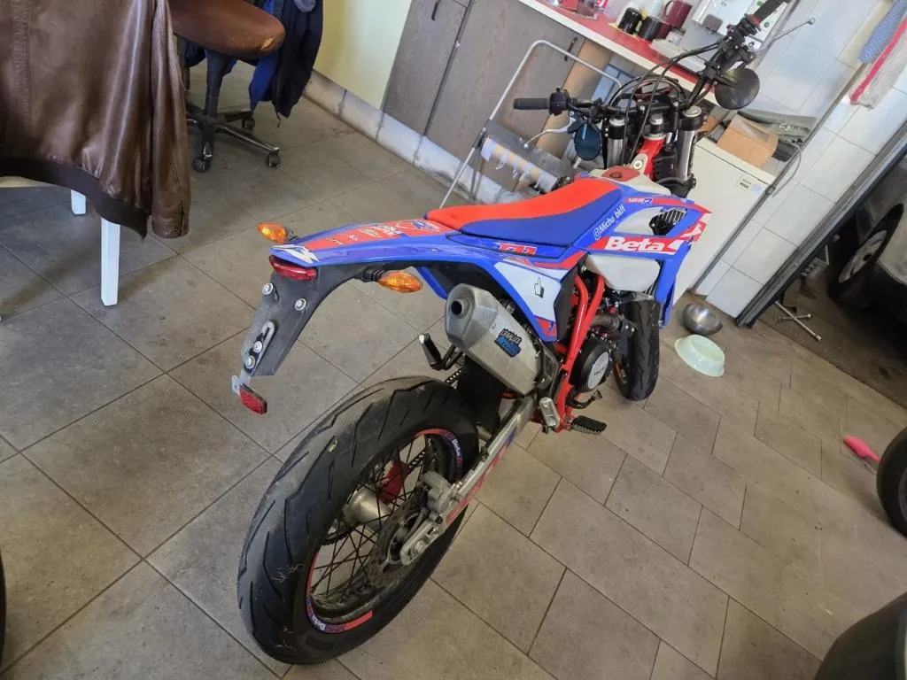 Beta 4T 125, 15 PS — zdjęcie 4