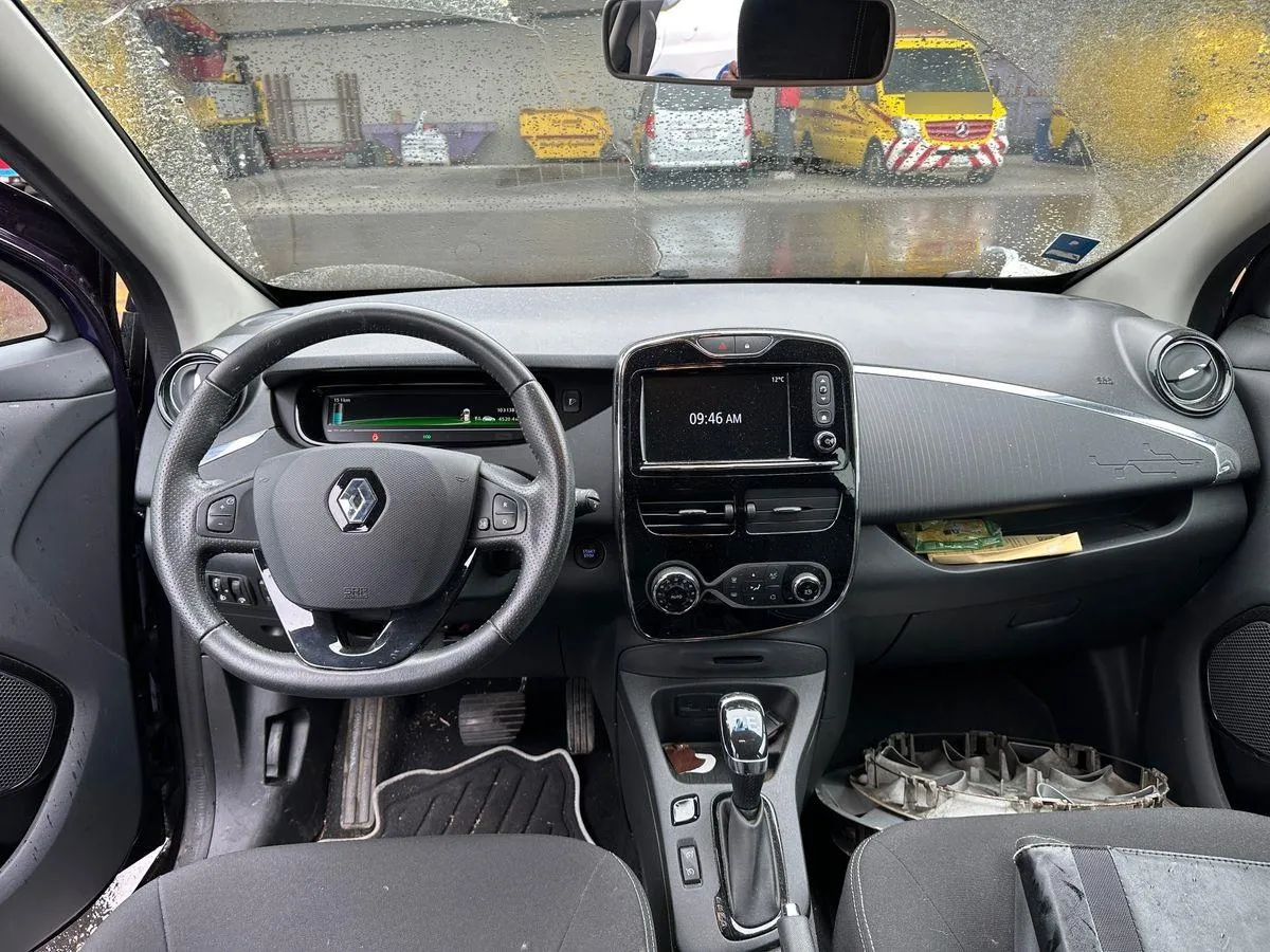 Renault Zoe Limited, 109 PS — zdjęcie 6