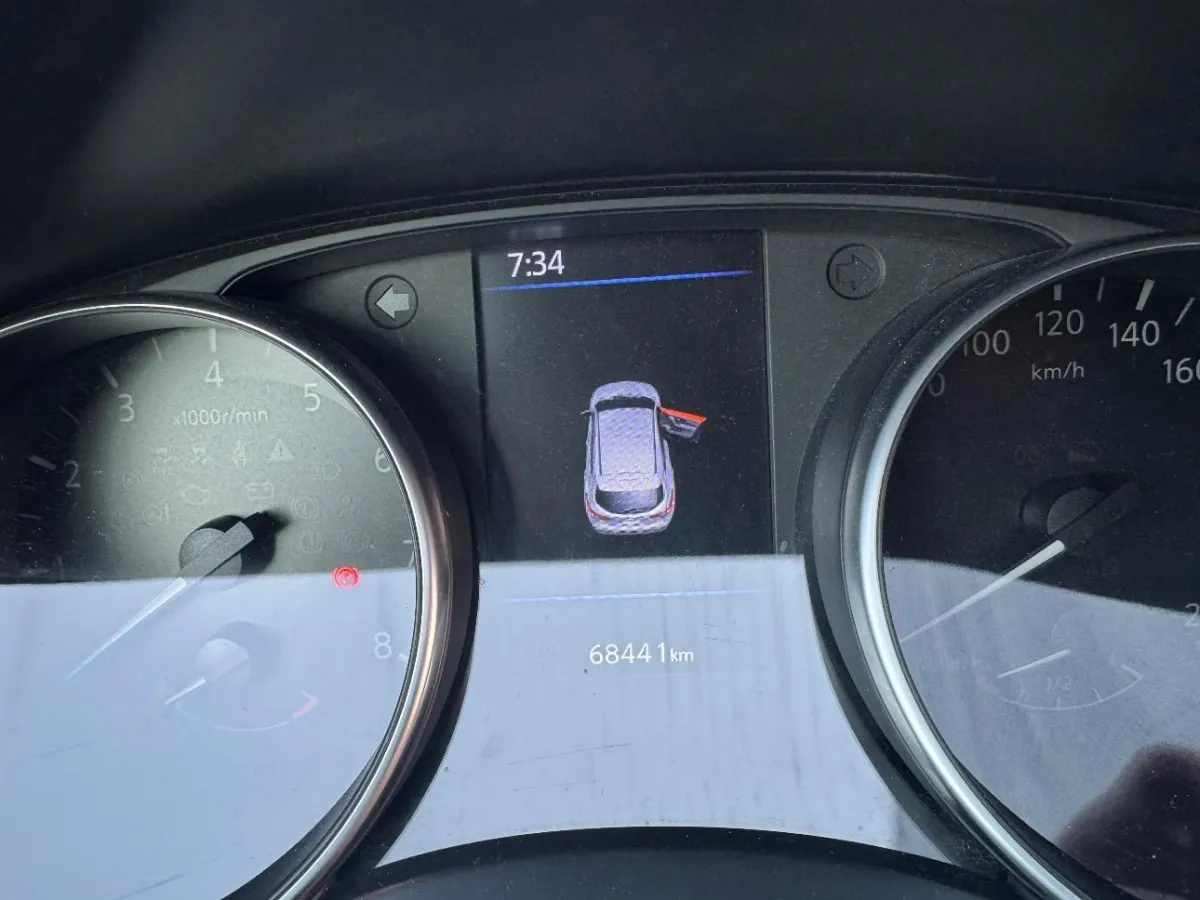 Nissan Qashqai - J11E Qashqai Tekna 1.3, 159 PS — zdjęcie 7
