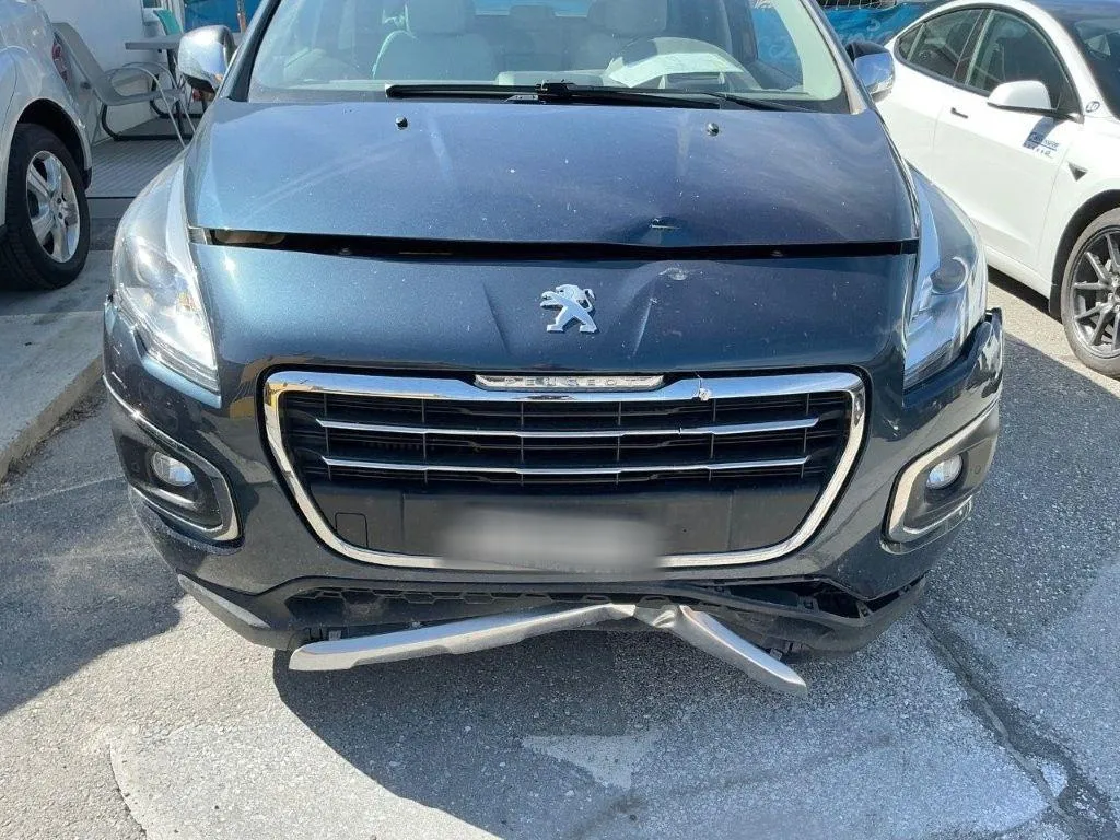 Peugeot 3008 1.6 THP Allure 1.6, 165 PS — zdjęcie 9
